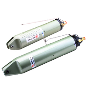 按板控制增压式气剪本体